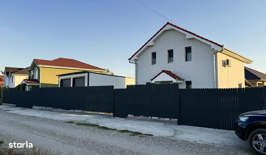 Casă cu 4 camere cu Teren 636 Mp în Iosia