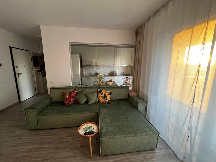 Apartament cu 2 camere decomandat în Lacul Morii