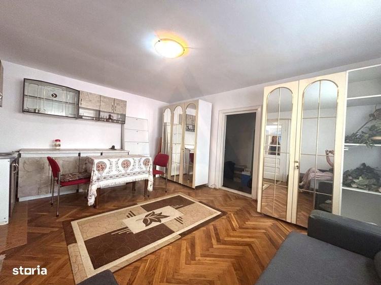 Casă cu 3 camere decomandat cu Teren 133 Mp în Lazaret