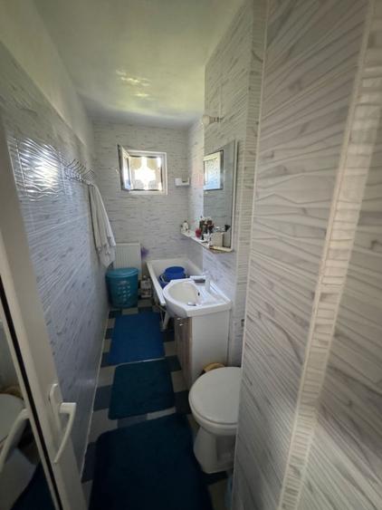 Apartament cu 2 camere semidecomandat, mobilat în Km 4-5