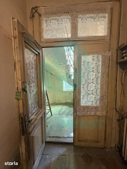 Casă cu 5 camere cu Teren 198 Mp în Decebal