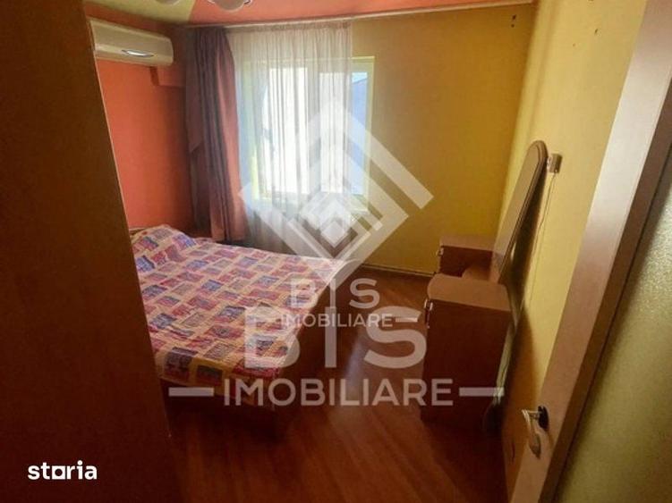 Apartament cu 4 camere în Independenței