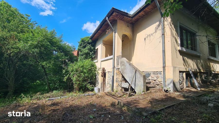 Spațiu comercial, de 40 mp, în Central