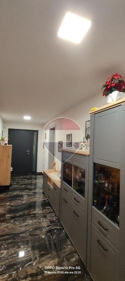 Casă individuală cu 6 camere cu Teren 7849 Mp în Dorna-Arini
