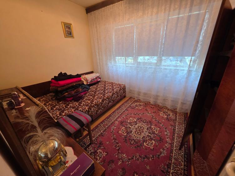 Apartament cu 4 camere decomandat în Vidin-Progresul