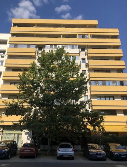 Apartament cu 2 camere decomandat în Timpuri Noi