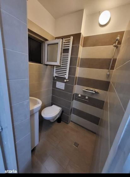 Apartament cu 3 camere decomandat în Gorjului