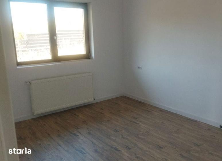 Casă cu 4 camere cu Teren 420 Mp în Miroslava