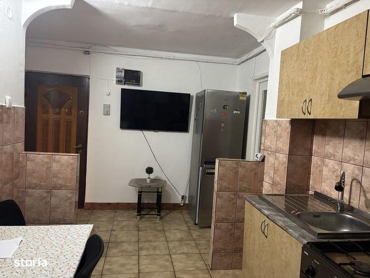 Apartament cu 2 camere decomandat în Gării