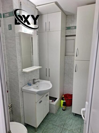 Spațiu comercial, de 60 mp, în Exterior Vest