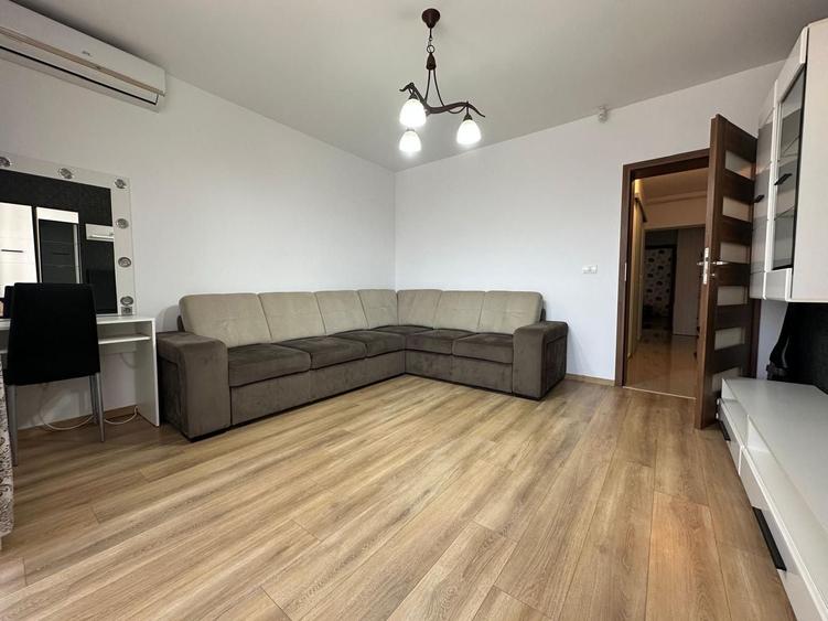 Apartament cu 2 camere decomandat, mobilat în Girocului