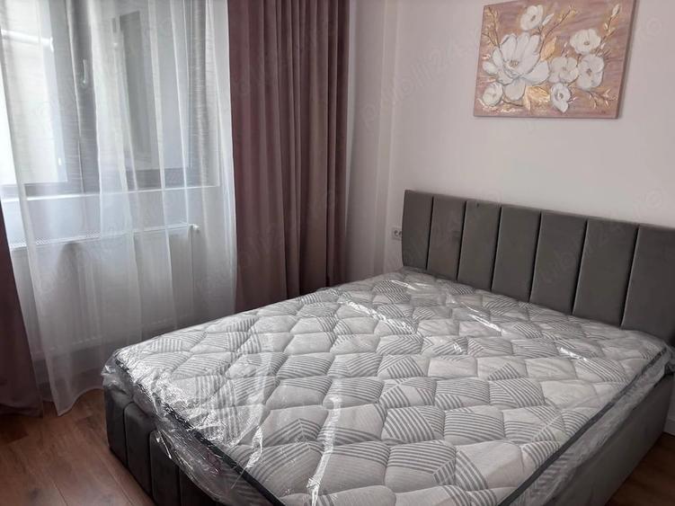 Apartament cu 2 camere decomandat în Apărătorii Patriei