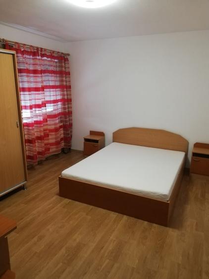 Apartament cu 2 camere decomandat în Turnișor