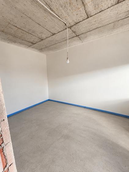 Duplex cu 5 camere cu Canalizare în Borhanci