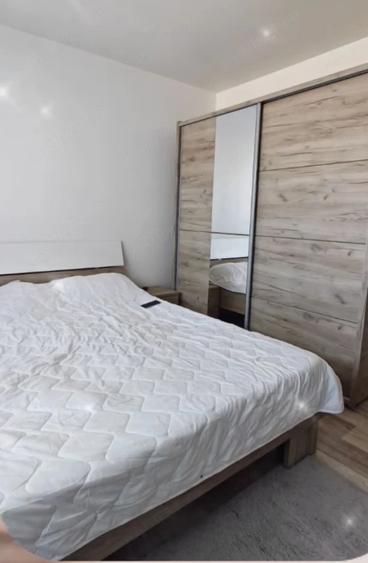Apartament cu 3 camere decomandat în Ultracentral
