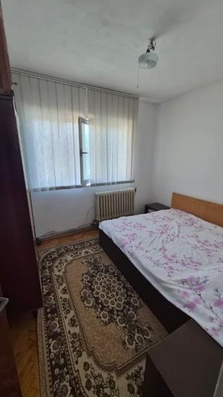 Apartament cu 2 camere semidecomandat, mobilat în Ultracentral