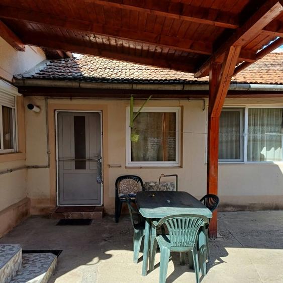 Casă individuală cu 3 camere cu Teren 318 Mp în Crișan