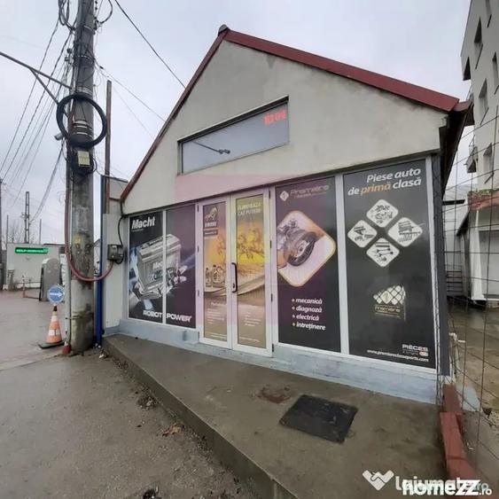 Casă cu 7 camere cu Teren 370 Mp în Cățelu