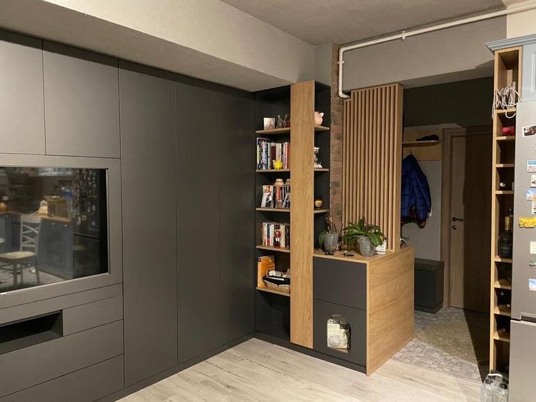 Apartament cu 2 camere decomandat în 9 Mai