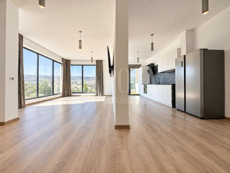 Duplex cu 5 camere cu Canalizare în Iris