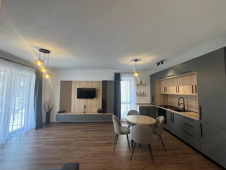 Apartament cu 2 camere semidecomandat în Giroc