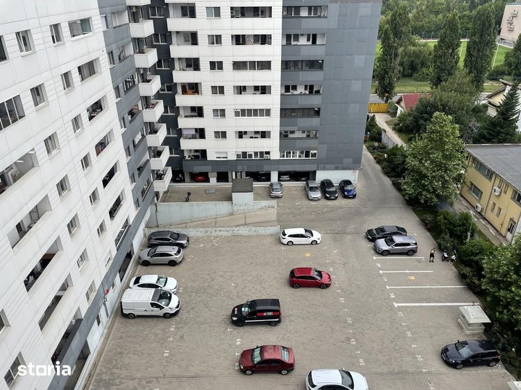 Apartament cu 2 camere în Apărătorii Patriei