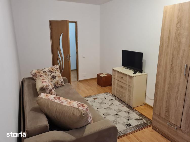 Apartament cu 3 camere în Dâmbul Rotund