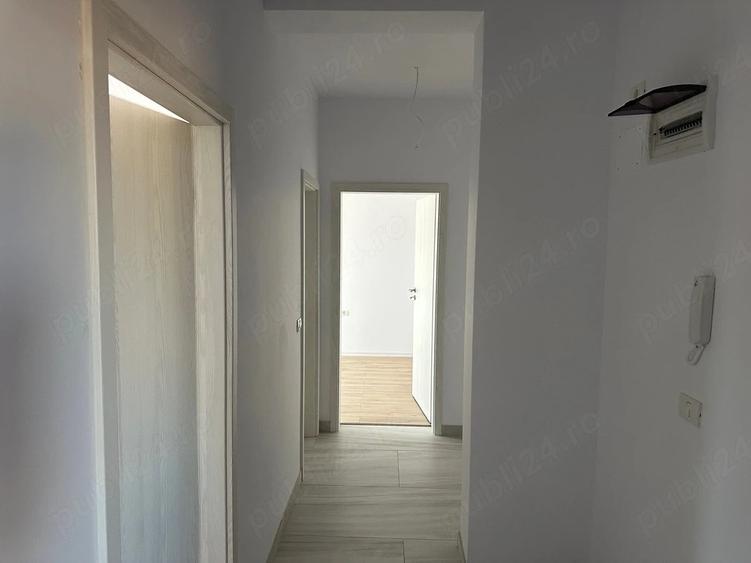 Apartament cu 2 camere decomandat în Giroc