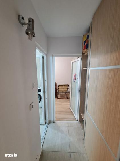 Apartament cu 3 camere decomandat în 6 Vânători