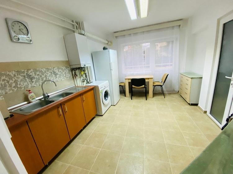 Apartament cu 2 camere decomandat în Mărăști