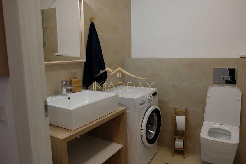 Apartament cu 3 camere decomandat, mobilat în Unirii