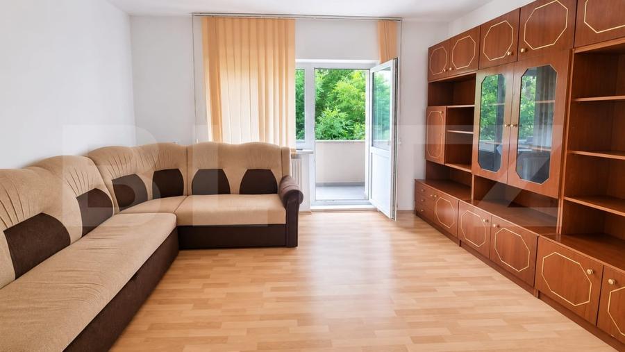 Apartament cu 2 camere semidecomandat, mobilat în Kiriac