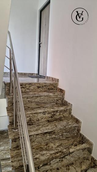 Duplex cu 11 camere cu Canalizare în Floreasca