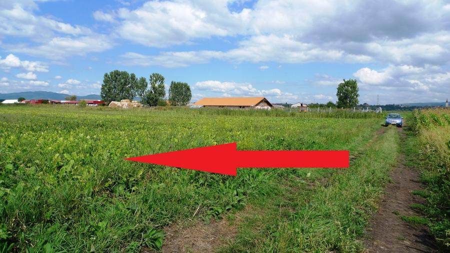 Teren intravilan de 33500 mp, în Exterior Nord
