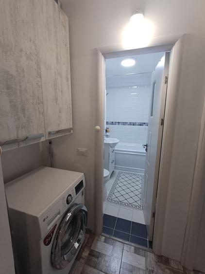 Apartament cu 2 camere decomandat în Km 5
