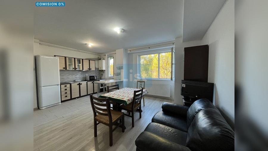 Apartament cu 3 camere semidecomandat, mobilat în Gheorgheni