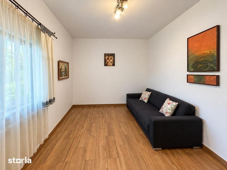 Casă cu 5 camere cu Teren 450 Mp în Nicolina