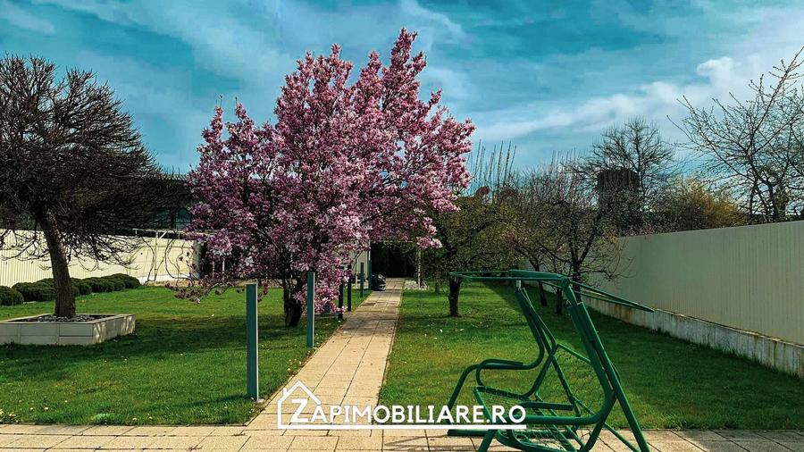 Casă individuală cu 7 camere cu Canalizare în Unirii