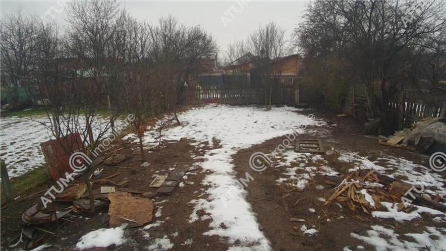 Casă individuală cu 4 camere cu Canalizare în Cristian
