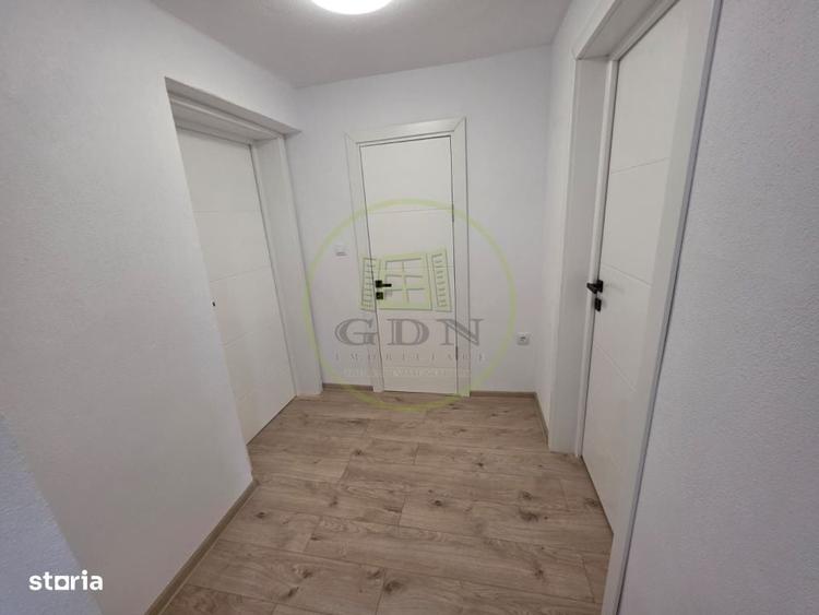 Casă cu 2 camere decomandat în Central