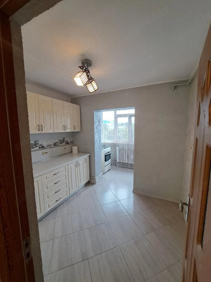 Apartament cu 3 camere decomandat în Popa Șapcă