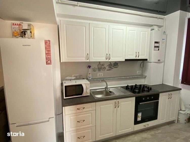 Apartament cu 2 camere decomandat în Universitate