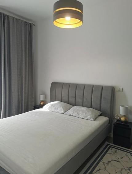 Apartament cu 2 camere decomandat, mobilat în Tomis Nord