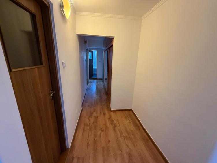 Apartament de inchiriar, 3 camere  , zona Tolstoi - 5