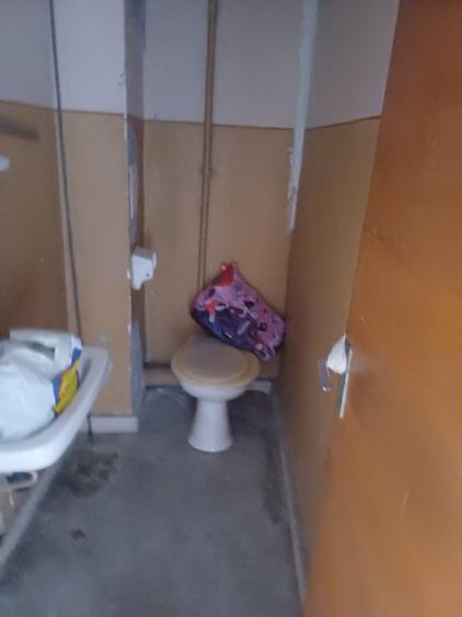 Apartament cu 3 camere decomandat în Aviației