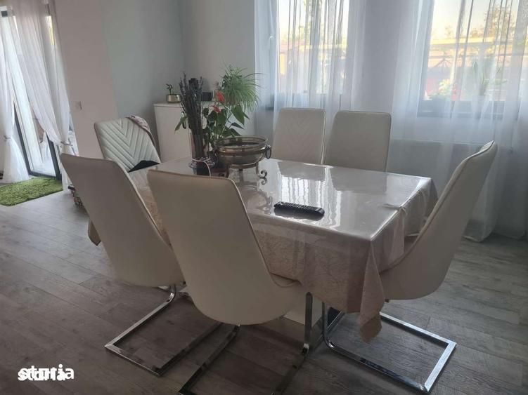 Casă cu 4 camere cu Teren 365 Mp în Cârcea