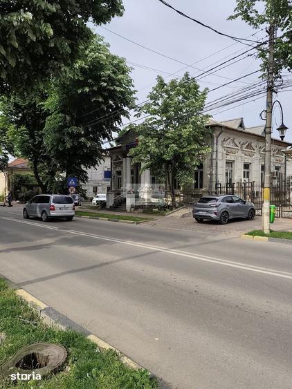 Spațiu comercial, de 381 mp, în Ultracentral