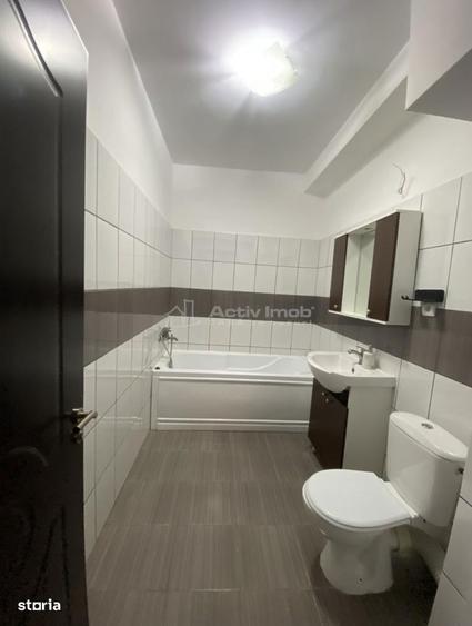 Apartament cu 2 camere decomandat în Sisești