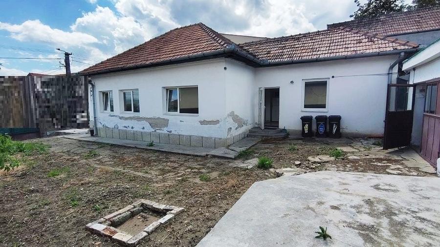 Teren Construcții intravilan de 2108 mp, în Dâmbul Rotund