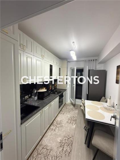 Apartament 3 camere utilat, mobilat modern, cu toate utilitatile si 2 locuri de - 3